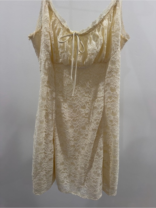 Windsor Dresses & Skirts - Windsor Cream Lace Slip Dress with Tie Front
